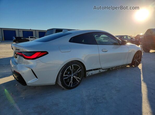 WBA83AP02PCL62987 2023 BMW M4 White Trasero derecho