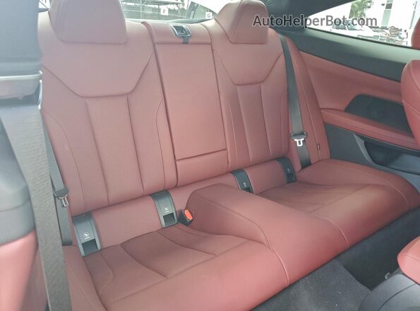 WBA83AP03RCR28884 2024 BMW M4 White უკანა სავარძლების ხედი