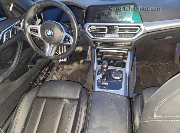 WBA83AP0XNCJ32823 2022 BMW M4 Black Առջևի վահանակի տեսք