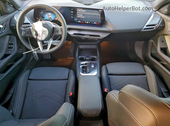 WBA83GG01T7U19668 2026 BMW 2 SERIES White Dashboard view