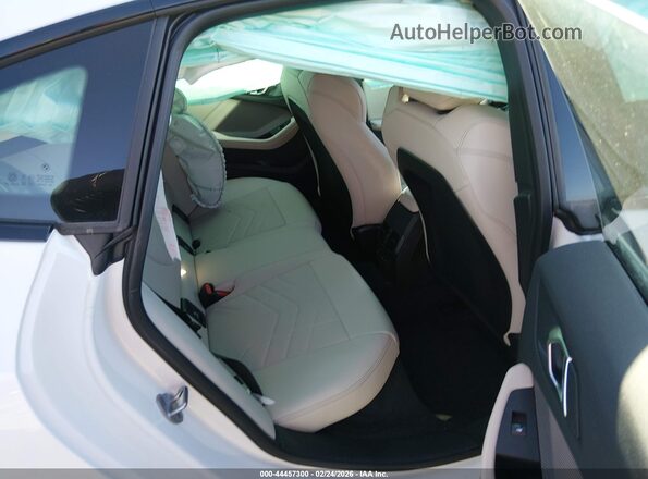 WBA83GG04T7U97684 2026 BMW 2 SERIES Белый Вид наклейки с VIN-кодом
