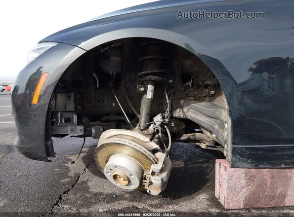 WBA8A3C55JA505632 2018 BMW 7 SERIES Черный Вид спереди