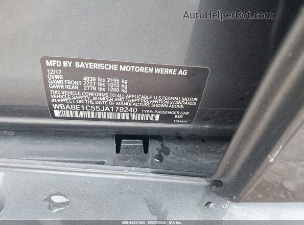 WBA8E1C55JA178240 2018 BMW 7 SERIES Gray Engine compartment view