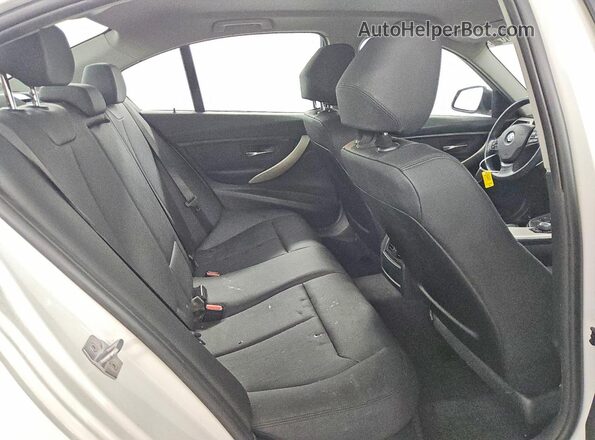 WBA8E1G3XHNU17549 2017 BMW 7 SERIES White 