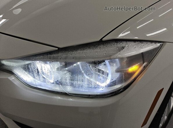 WBA8E1G3XHNU17549 2017 BMW 7 SERIES White 