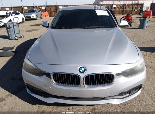 WBA8E1G57HNU14643 2017 BMW 7 SERIES Silver 