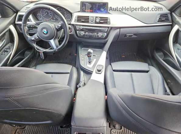 WBA8E1G5XGNT36809 2016 BMW 3 SERIES Red Вид панелі приладів