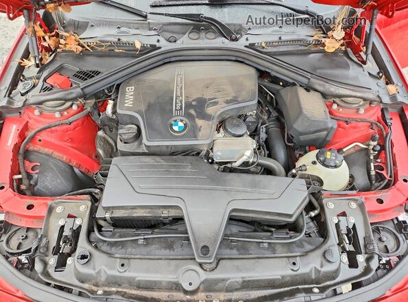 WBA8E1G5XGNT36809 2016 BMW 3 SERIES Red Вид задньої частини салону