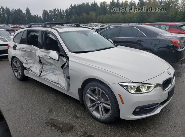 WBA8J1C56JA019254 2018 BMW 3 SERIES Белый Передняя правая четверть