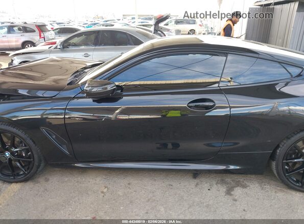 WBAAE2C0XRCP83284 2024 BMW 8 SERIES Black 360 interior view