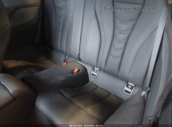 WBABC4C08RCP08444 2024 BMW M8 White Widok naklejki z numerem VIN