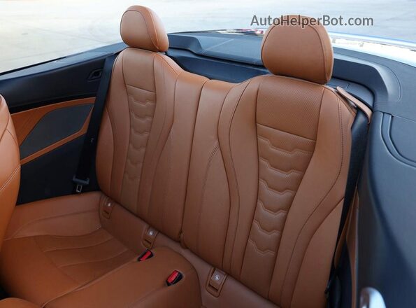 WBADZ2C04MCG06453 2021 BMW 8 SERIES Синий Вид салона спереди