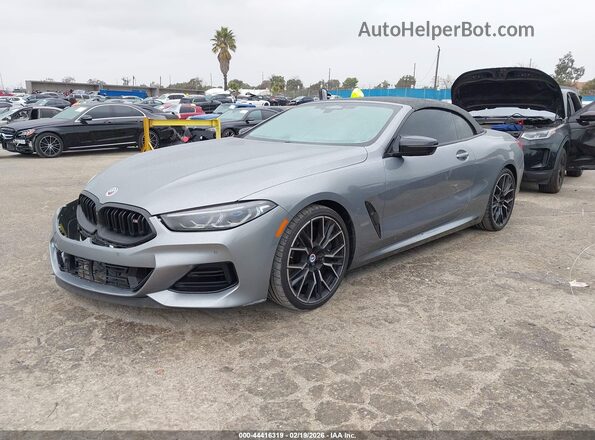 WBAFY4C06PCK42772 2023 BMW M8 Gray Przód lewy