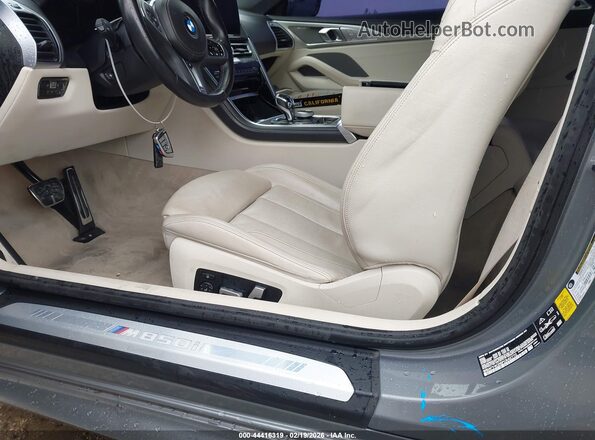 WBAFY4C06PCK42772 2023 BMW M8 Gray Widok z przodu