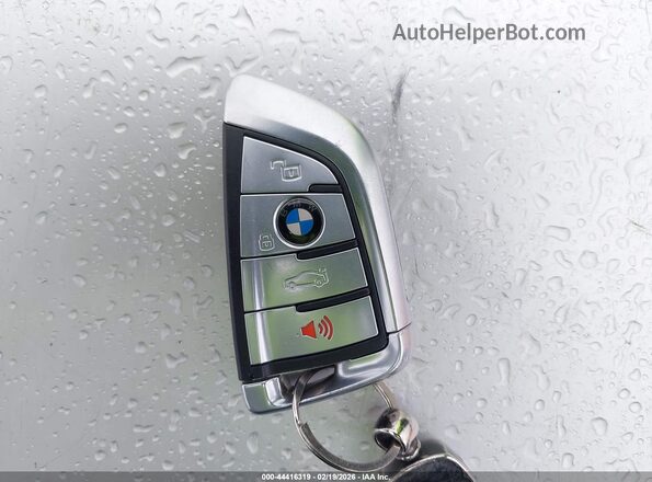 WBAFY4C06PCK42772 2023 BMW M8 Gray Widok deski rozdzielczej