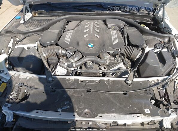 WBAFY4C06PCM58010 2023 BMW M8 White Widok z tyłu