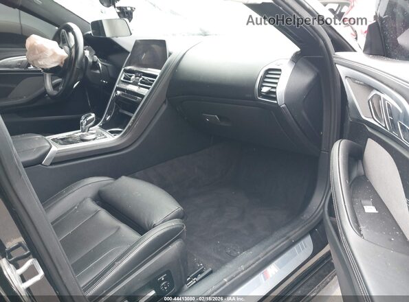 WBAGV4C02LCE26987 2020 BMW 8 SERIES Dark Blue Вид салону спереду