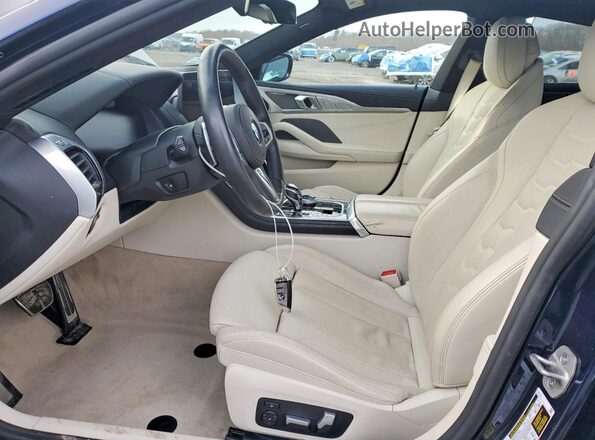 WBAGV4C03RCP94231 2024 BMW 8 SERIES Blue Вид салону спереду