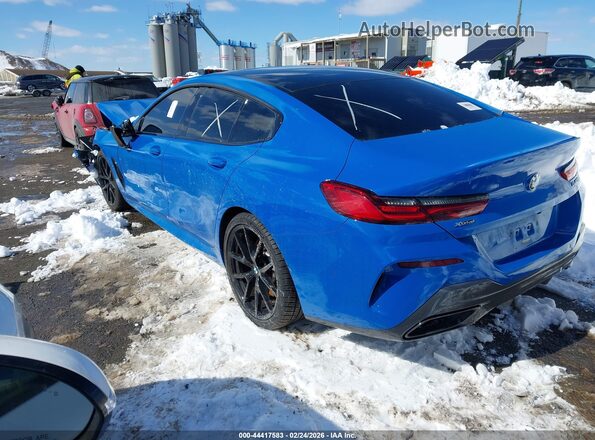 WBAGV4C06MCG26093 2021 BMW 8 SERIES Синий Задняя левая четверть