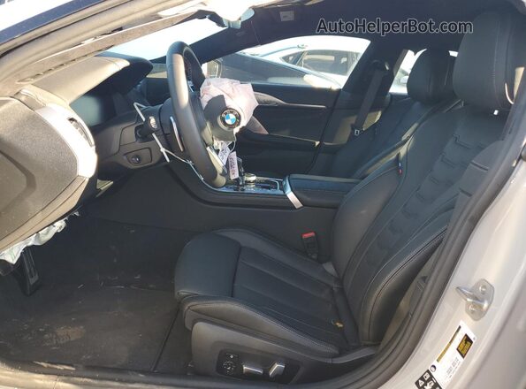 WBAGV8C05TCV22956 2026 BMW M8 Gray Սալոնի դիմացի տեսք