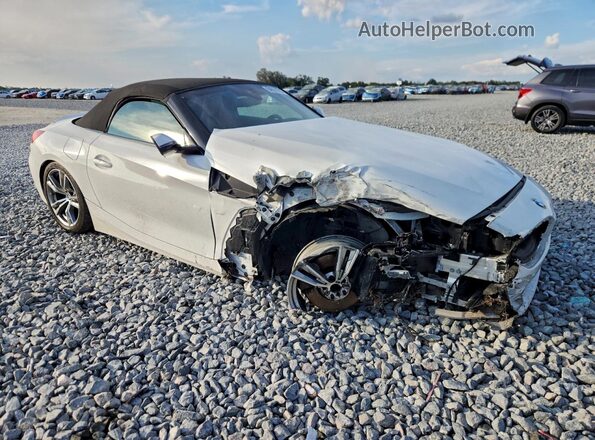 WBAHF3C03PWY10113 2023 BMW Z4 White Front right
