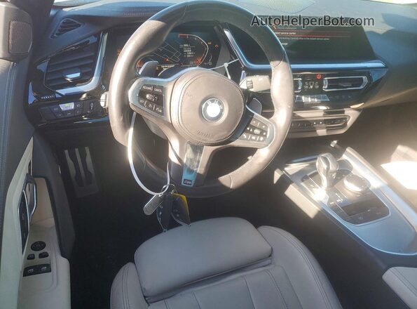 WBAHF3C07MWX34732 2021 BMW Z4 Black Dashboard view