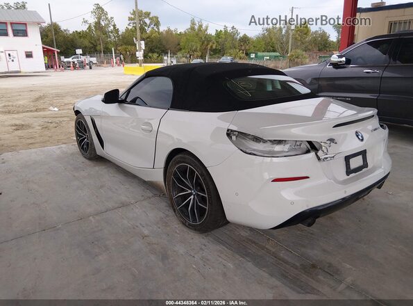 WBAHF3C51KWW44002 2019 BMW Z4 White Задня ліва чверть