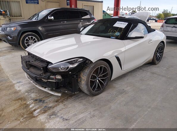 WBAHF3C51KWW44002 2019 BMW Z4 White Передня ліва чверть