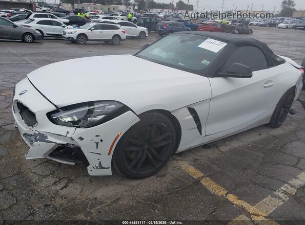WBAHF9C03NWX82586 2022 BMW Z4 Белый Передняя левая четверть