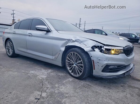WBAJA9C51JB033458 2018 BMW 5 SERIES Silver Przód prawy