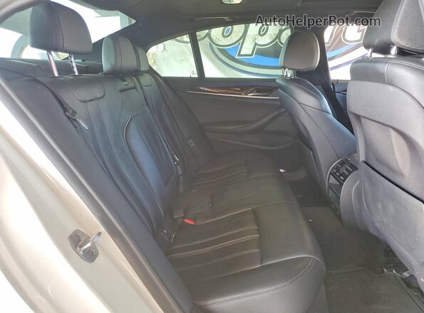 WBAJB1C57JB374801 2018 BMW 5 SERIES Белый Вид задних сидений