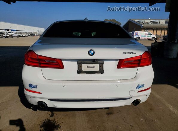 WBAJB1C57JB374801 2018 BMW 5 SERIES Белый Вид сзади