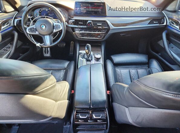 WBAJB9C53JG463671 2018 BMW M5 Gray Սարքավորումների վահանակի տեսք