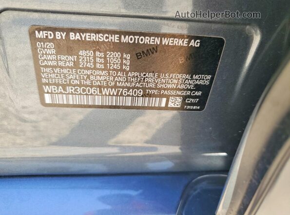 WBAJR3C06LWW76409 2020 BMW 5 SERIES Black Widok komory silnika