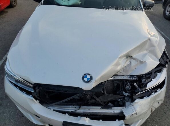 WBAJV6C56JBK07916 2018 BMW 6 SERIES White Սալոնի հետևի տեսք