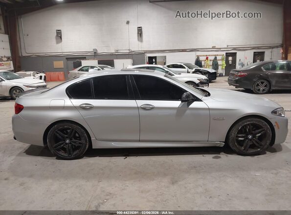 WBAKP9C52GG587560 2016 BMW 7 SERIES Silver 