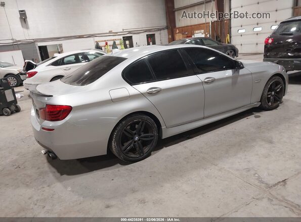 WBAKP9C52GG587560 2016 BMW 7 SERIES Silver 