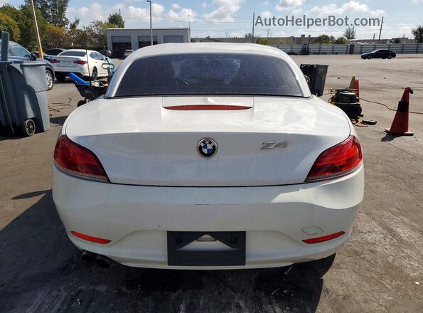 WBALL5C5XG5A20343 2016 BMW Z4 White Widok z tyłu