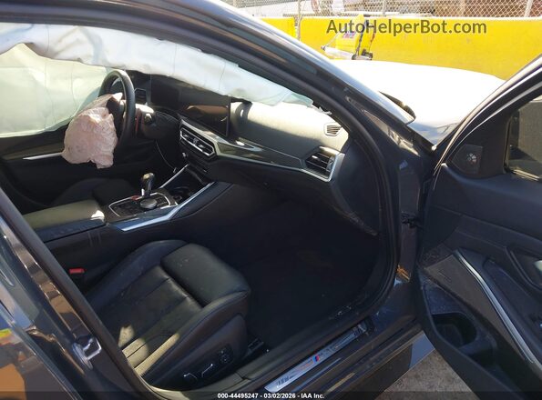 WBS33AY05RFT26894 2024 BMW M3 Gray Vista interior delantera