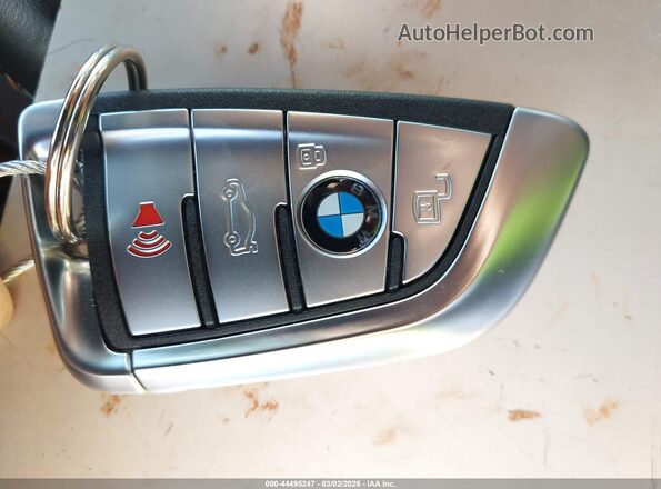 WBS33AY05RFT26894 2024 BMW M3 Gray Vista del salpicadero