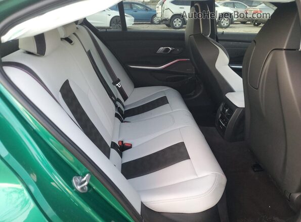 WBS33AY08PFN61772 2023 BMW M3 Зеленый Вид задних сидений