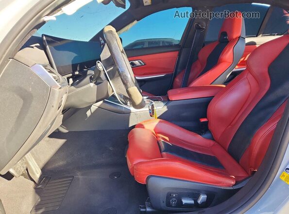 WBS33AY08PFR25155 2023 BMW M3 Gray Vista interior delantera
