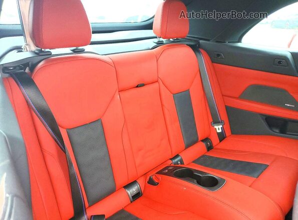 WBS33BA04PCL22253 2023 BMW M4 Белый Вид задних сидений