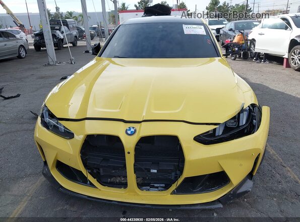 WBS33HJ00SFU26684 2025 BMW M3 Yellow Rear interior view