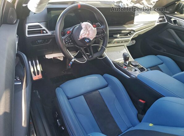 WBS33HK01SCS44332 2025 BMW M4 Green Dashboard view