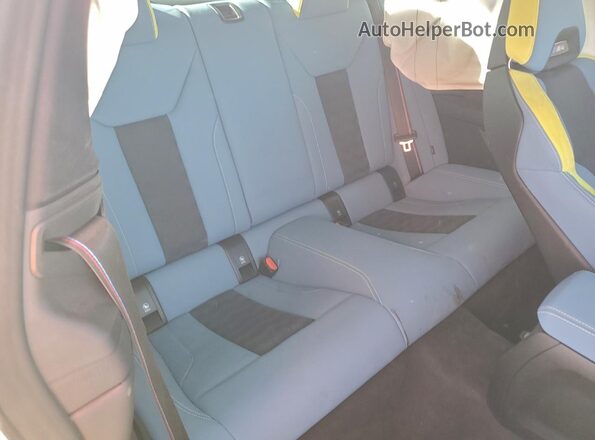 WBS33HK01SCS44332 2025 BMW M4 Green Rear seats view