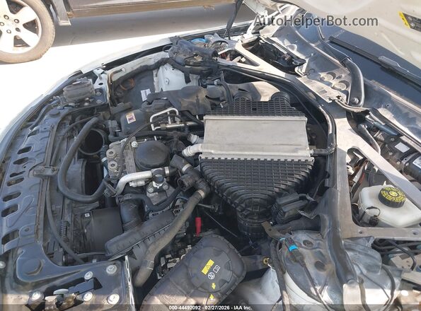 WBS3R9C31HA014324 2017 BMW M4 White Widok z tyłu