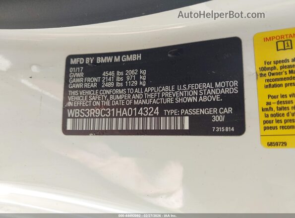 WBS3R9C31HA014324 2017 BMW M4 White Widok komory silnika