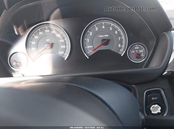 WBS3R9C31HA014324 2017 BMW M4 White Widok tylnych siedzeń