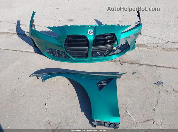 WBS43AY05PFN58994 2023 BMW M3 Green Սարքավորումների վահանակի տեսք